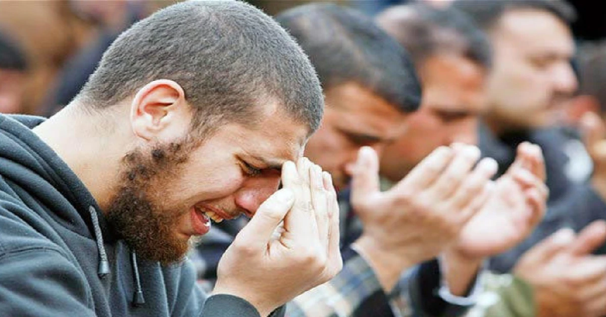 আল্লাহ তওবাকারীকে ভালোবাসেন